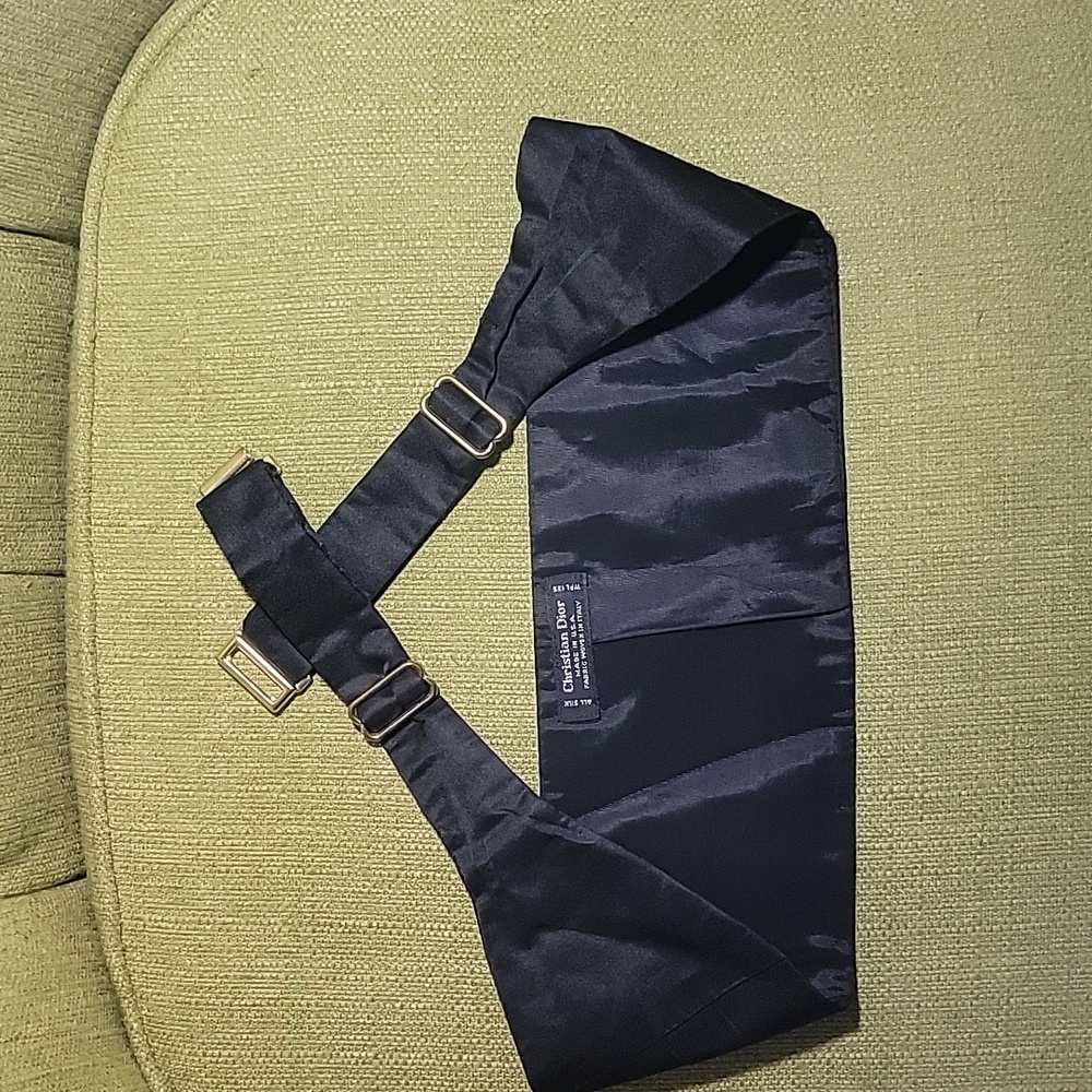 Christian Dior Mens Silk Cummerbund - Picture 7 of 12